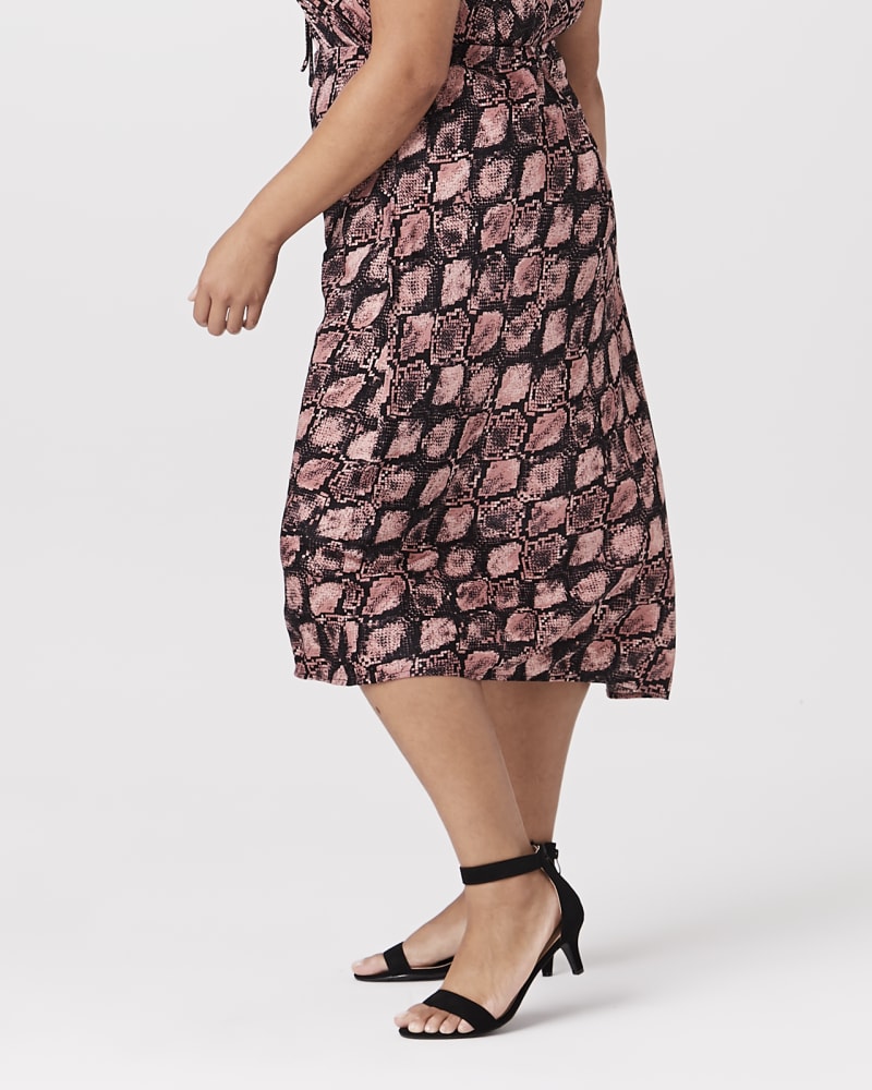 Side of plus size Celeste Midi Skirt by Downing Studio | Dia&Co | dia_product_style_image_id:143885